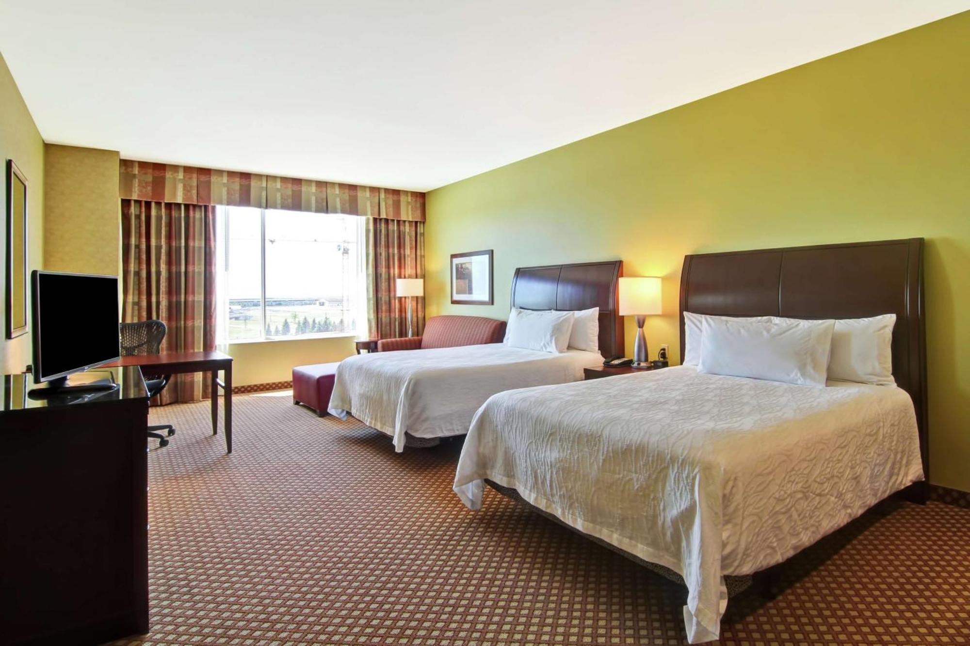 Hilton Garden Inn Ottawa Airport Екстериор снимка