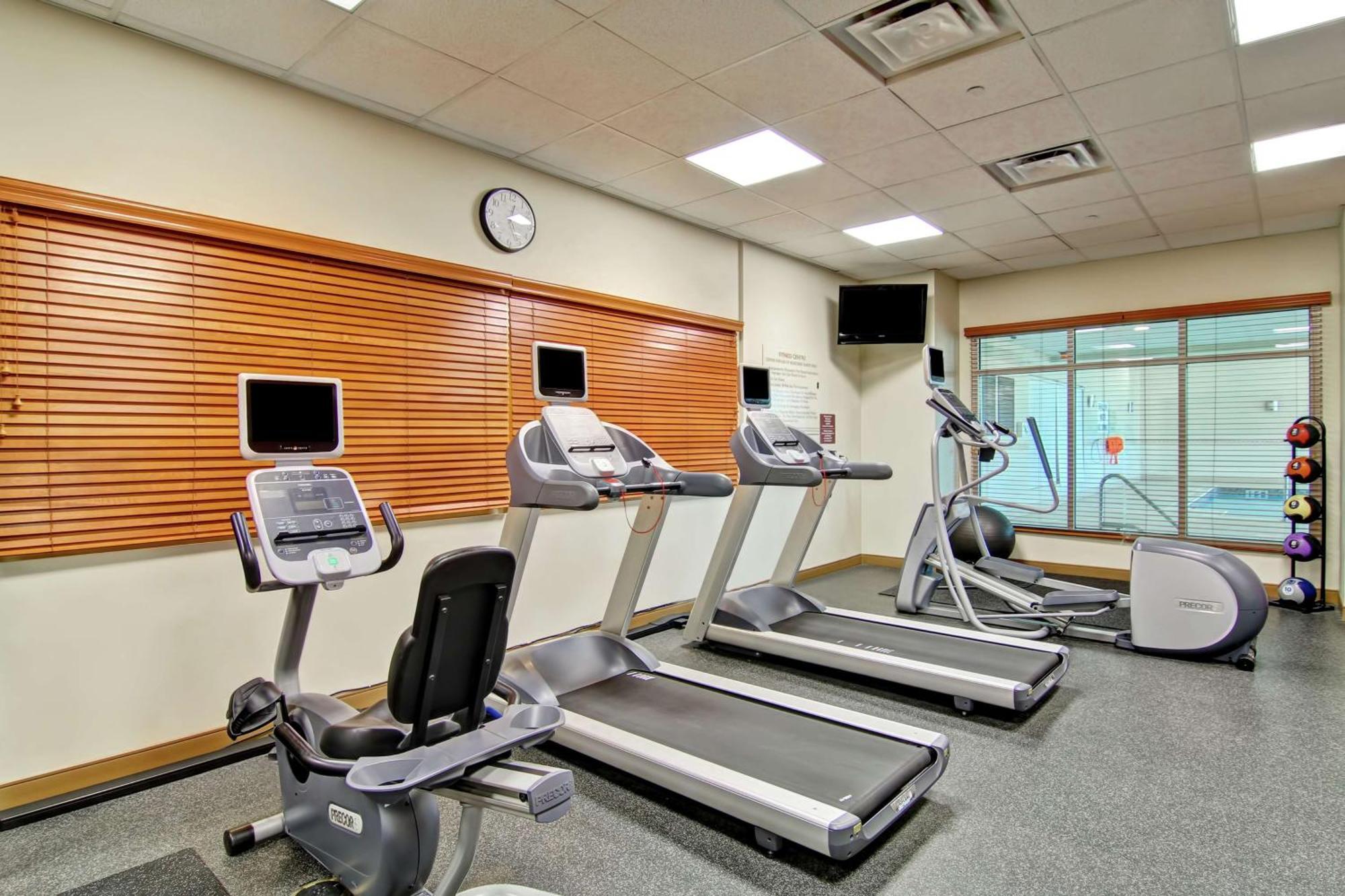 Hilton Garden Inn Ottawa Airport Екстериор снимка