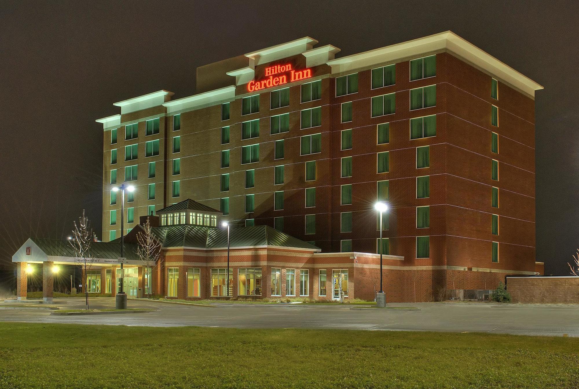 Hilton Garden Inn Ottawa Airport Екстериор снимка